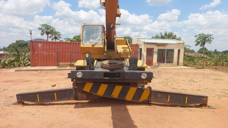 Grua Kato KR-250