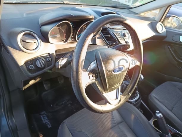 Ford Fiesta · Ano 2013