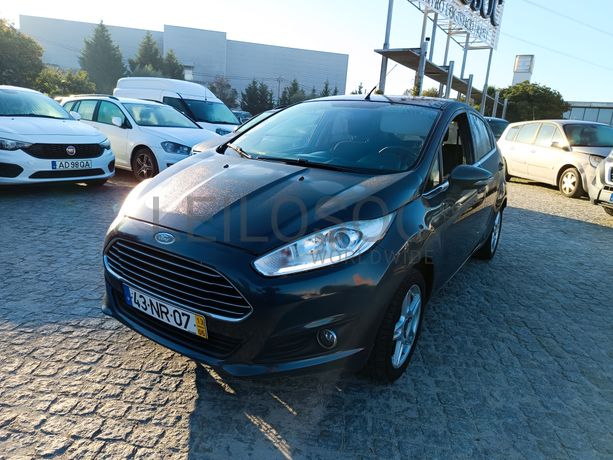 Ford Fiesta · Ano 2013