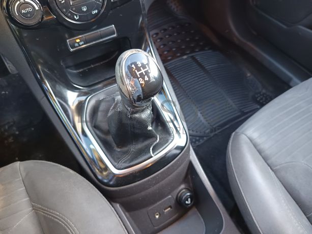Ford Fiesta · Ano 2013