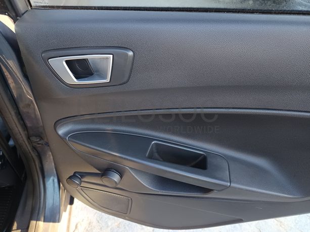 Ford Fiesta · Ano 2013