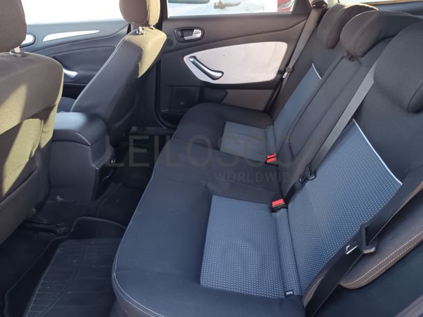 Ford Mondeo · Ano 2009