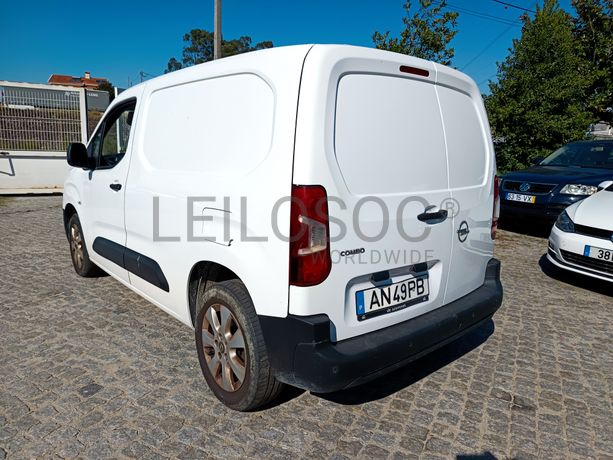 Opel Combo · Ano 2022
