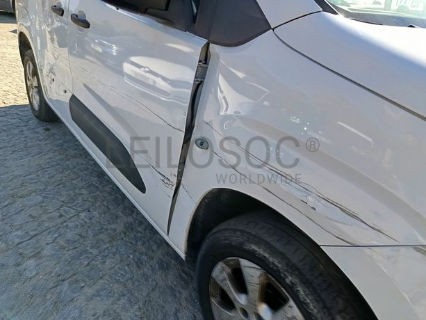 Opel Combo · Ano 2022