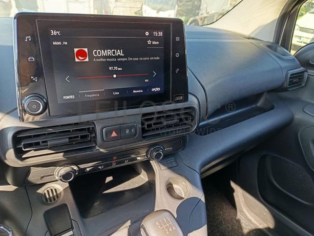 Opel Combo · Ano 2022