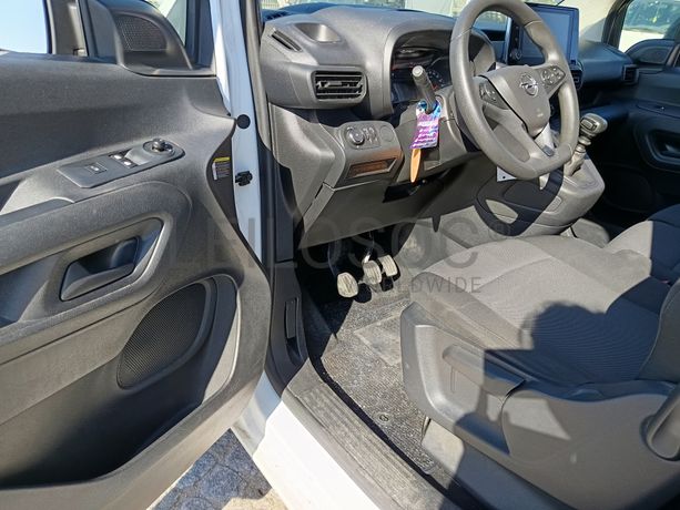 Opel Combo · Ano 2022