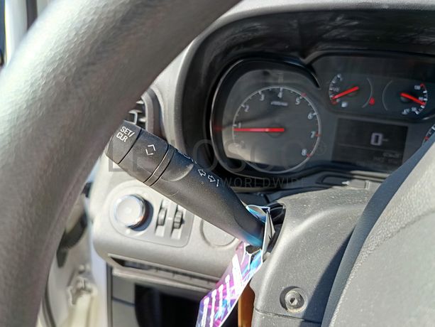 Opel Combo · Ano 2022