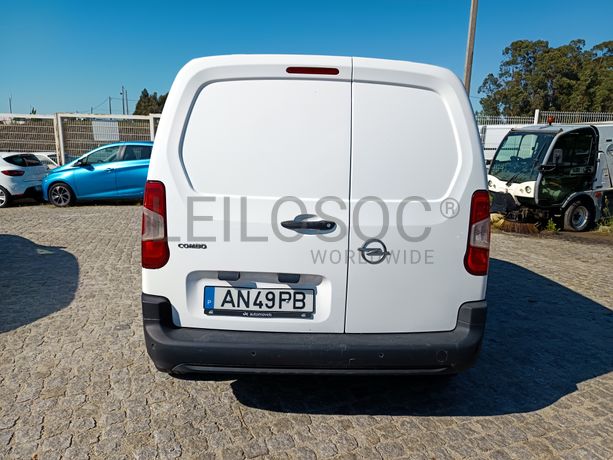 Opel Combo · Ano 2022