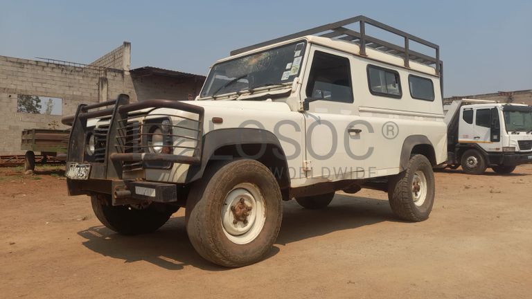 Land Rover Defender 3,18m - 2006