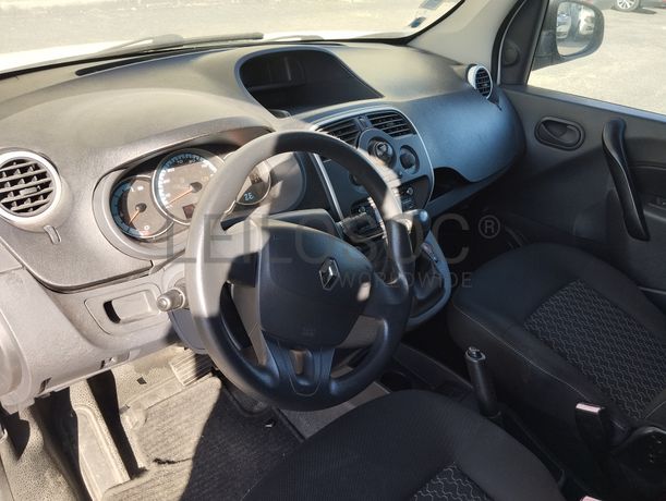 Fotografia 10 de 13: Renault Kangoo Z.E · Ano 2017