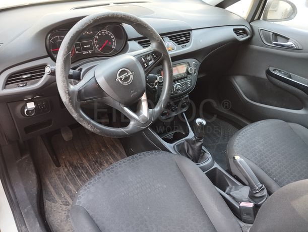 Fotografia 11 de 19: Opel Corsa Van 1.3 CDTi · Ano 2015