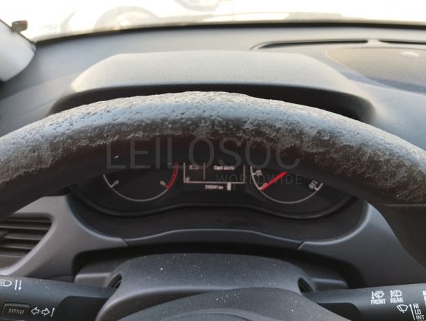 Opel Corsa Van 1.3 CDTi · Ano 2015