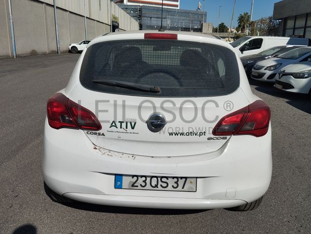 Fotografia 7 de 19: Opel Corsa Van 1.3 CDTi · Ano 2015