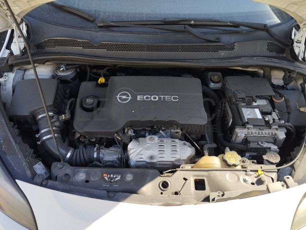 Fotografia 10 de 19: Opel Corsa Van 1.3 CDTi · Ano 2015