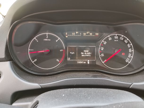 Opel Corsa Van 1.3 CDTi · Ano 2015