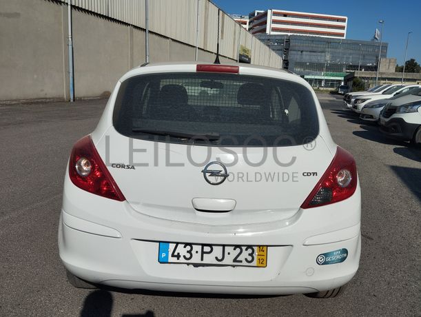 Fotografia 7 de 16: Opel Corsa Van 1.3 CDTi · Ano 2014