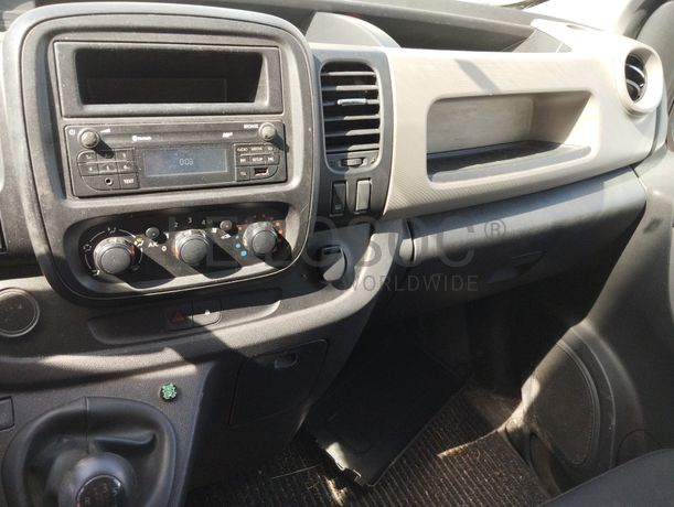 Fotografia 11 de 17: Renault Trafic FM L1H1 1.6 DCI · Ano 2015