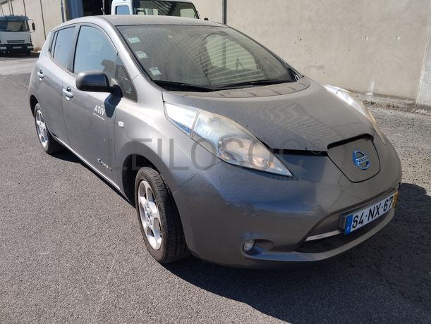 Fotografia 1 de 19: Nissan Leaf · Ano 2013