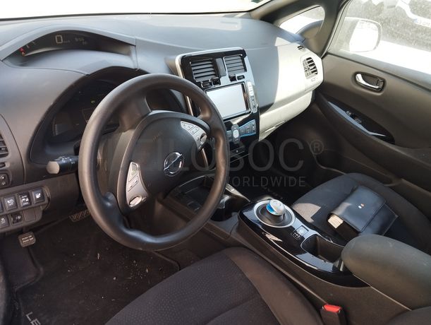 Fotografia 10 de 19: Nissan Leaf · Ano 2013