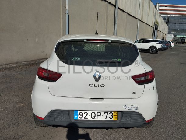 Fotografia 6 de 14: Renault Clio Societé Van 1.5 DCI · Ano 2015