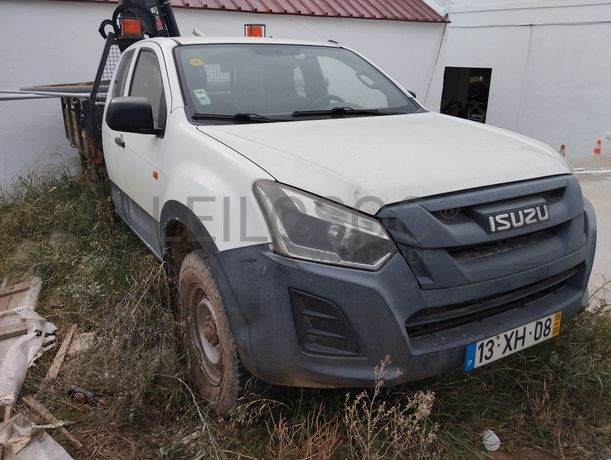 Fotografia 2 de 13: Isuzu D-Max 4x4 1.9 D · Ano 2019