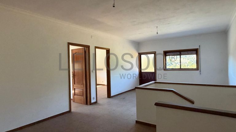 Direito à Raiz do Depósito de Água + Terreno com Benfeitoria + Terreno Rústico · Santa Marinha do Zêzere, Baião