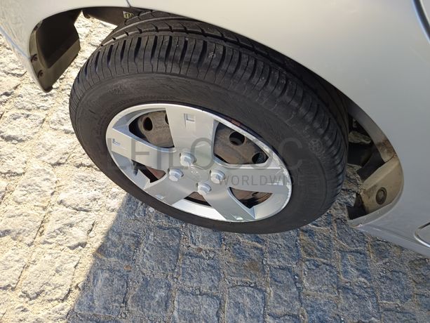 Fotografia 8 de 42: Chevrolet Aveo · Ano 2009