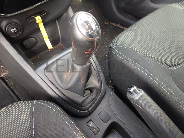 Renault Clio · Ano 2013