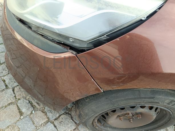 Renault Clio · Ano 2013