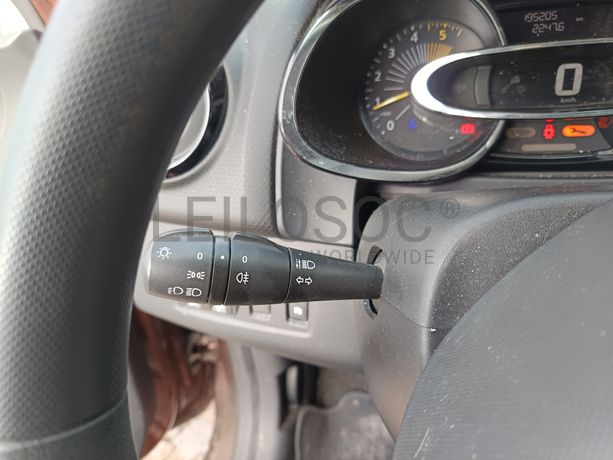 Renault Clio · Ano 2013