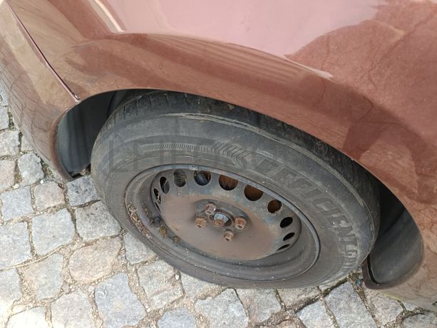 Renault Clio · Ano 2013