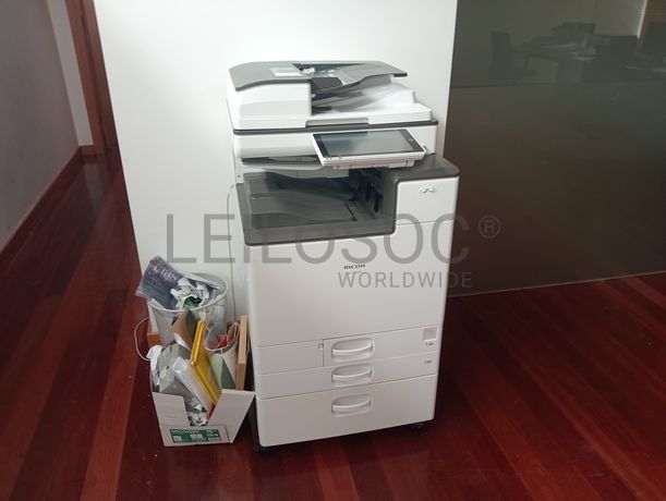 Fotografia 9 de 11: Equipamento de Escritório 