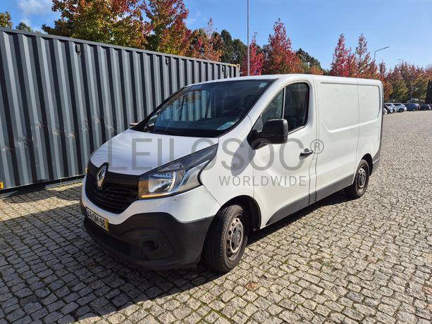 Fotografia 1 de 52: Renault Trafic · Ano 2015