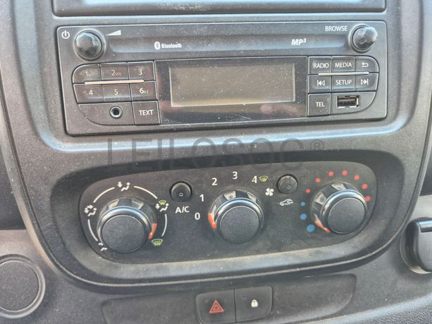 Renault Trafic · Ano 2015