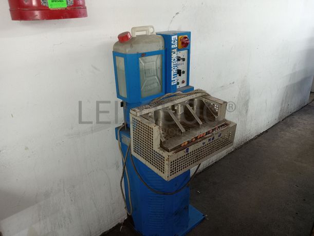 Máquina de testeiras, centrar bicos · Humidificador