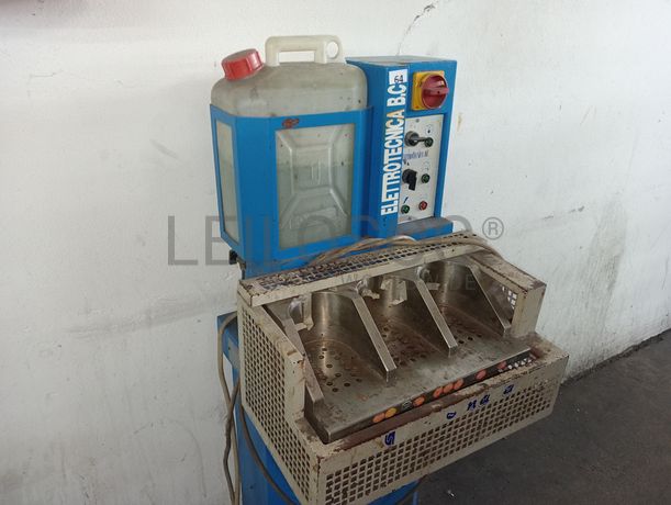 Máquina de testeiras, centrar bicos · Humidificador