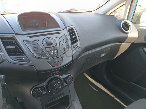 Ford Fiesta · Ano 2013