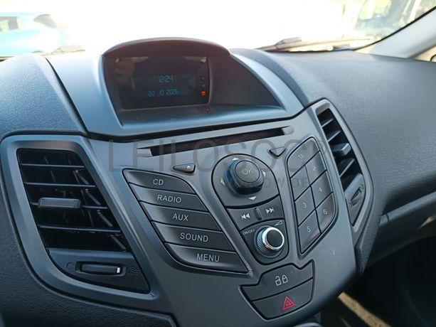 Ford Fiesta · Ano 2013