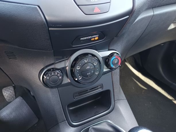 Ford Fiesta · Ano 2013