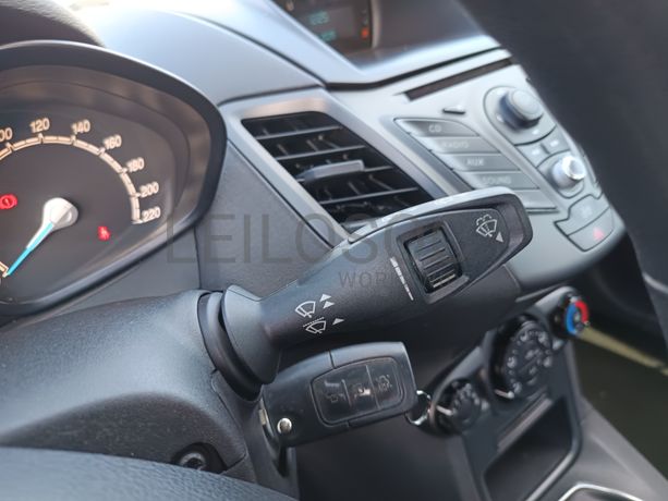 Ford Fiesta · Ano 2013