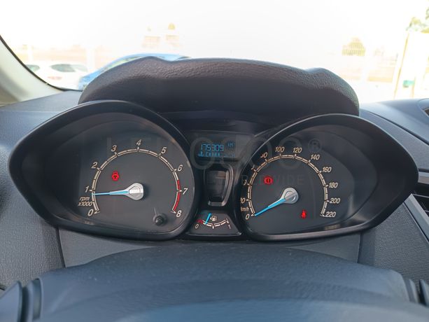 Ford Fiesta · Ano 2013