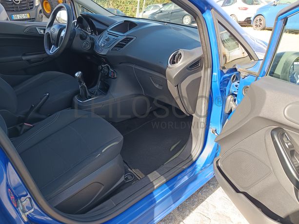 Ford Fiesta · Ano 2013