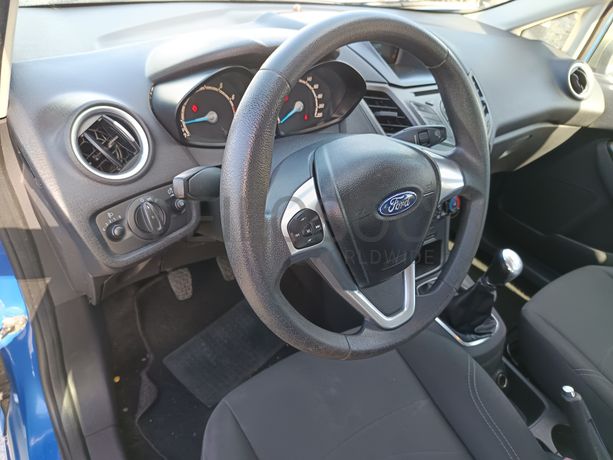 Ford Fiesta · Ano 2013