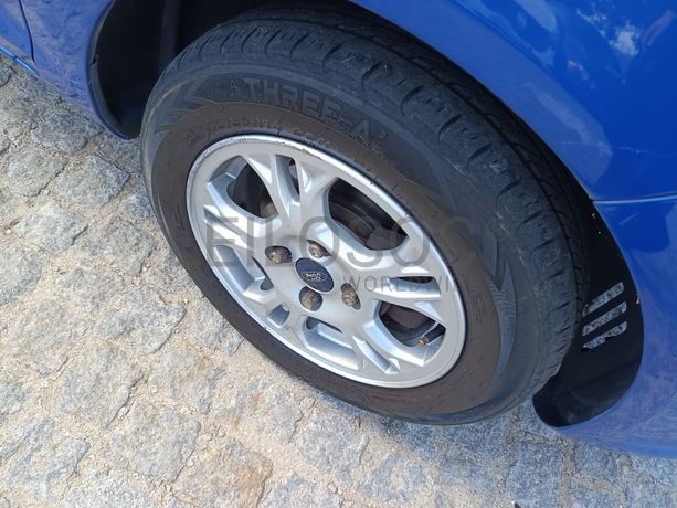 Ford Fiesta · Ano 2013
