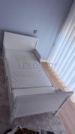 Fotografia de mobiliário: Cama de Solteiro