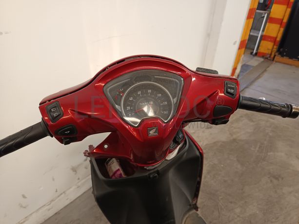 Fotografia 10 de 14: Honda Vision · Ano 2019