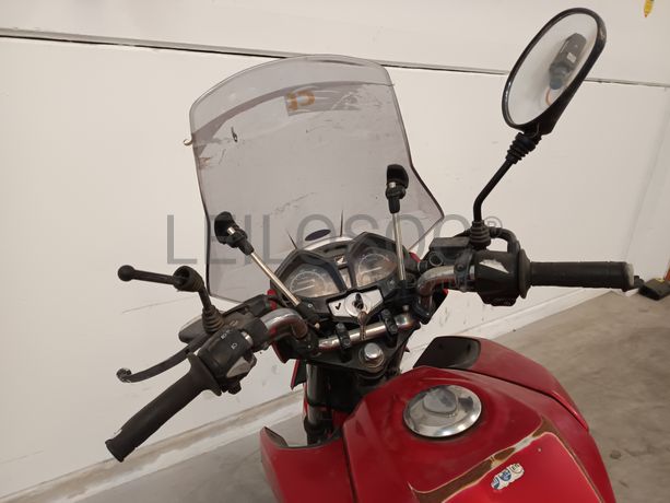 Fotografia 9 de 14: Honda CB 125F · Ano 2017