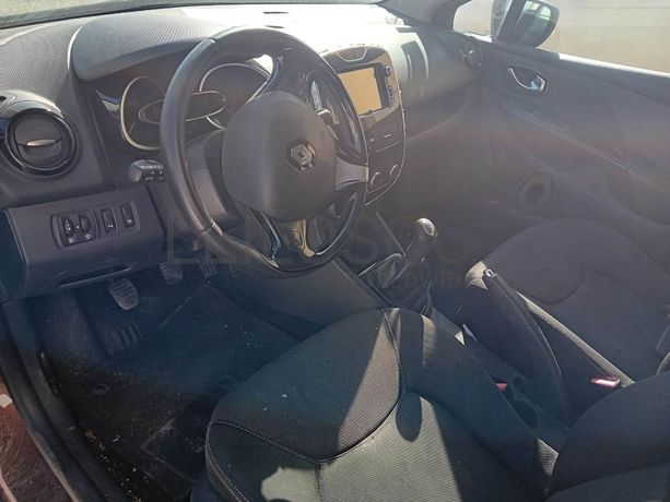 Renault Clio · Ano 2016