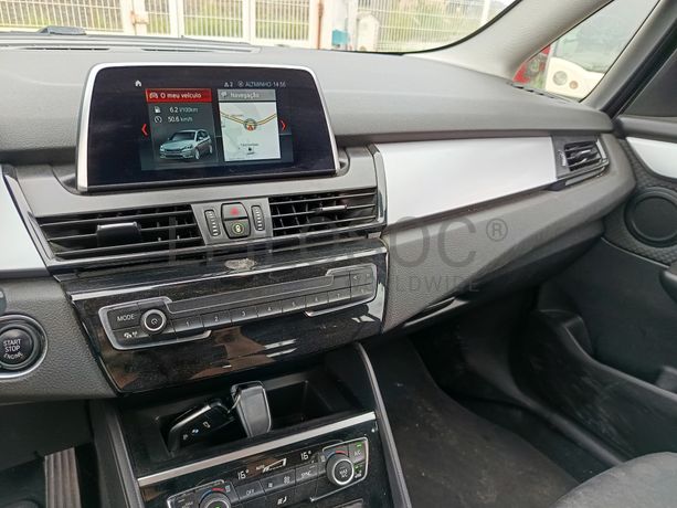 BMW 216 d · Ano 2018