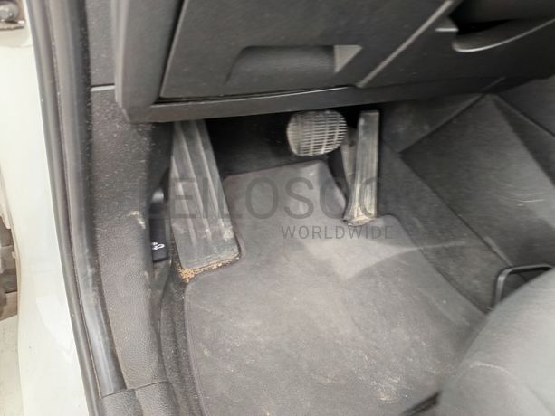 BMW 216 d · Ano 2018